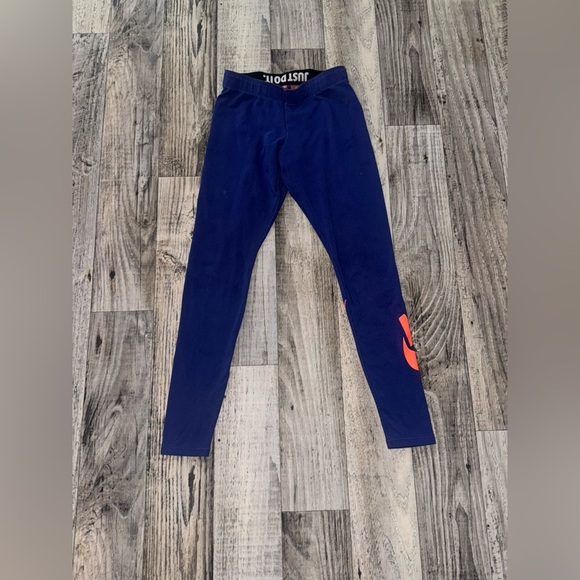 Nike leggings - Picture 1 of 3
